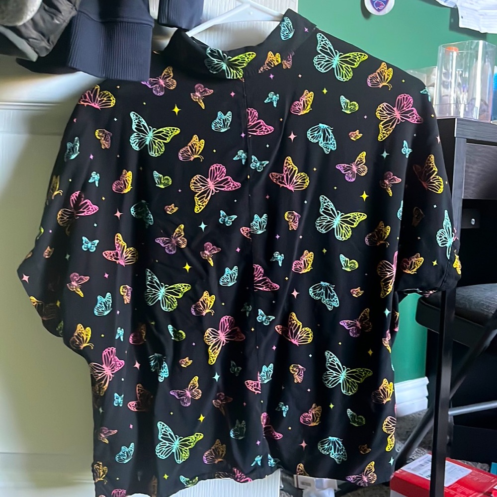 Colorful Butterfly Button-Up - Picture 2 of 2
